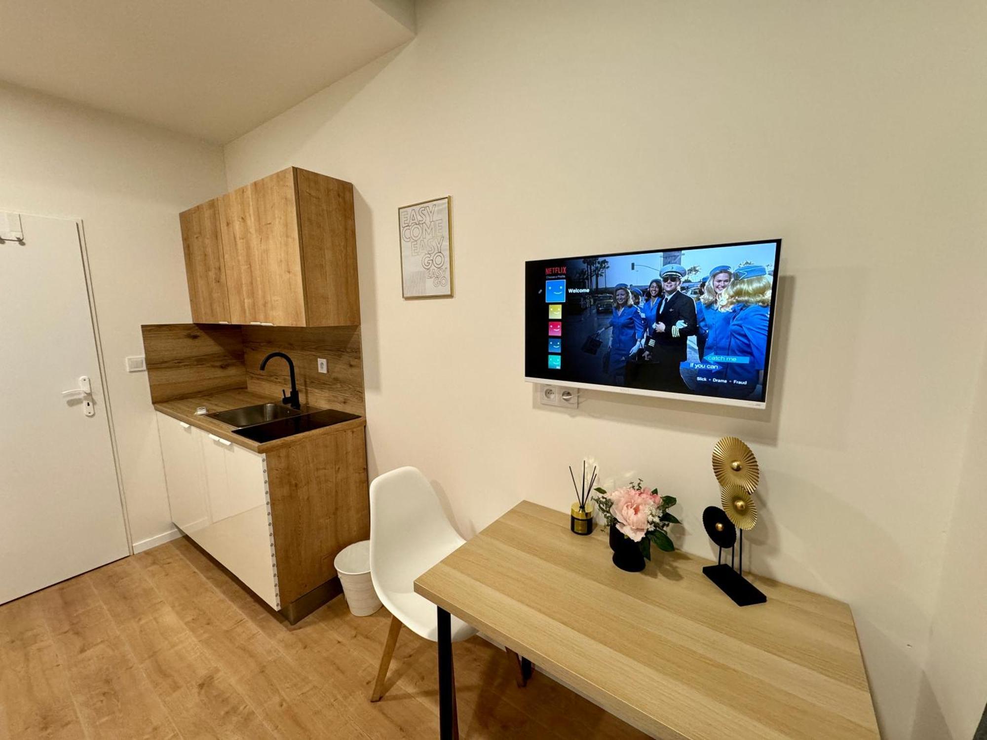 Zitna Downtown Apartments Praha Bagian luar foto